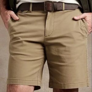 Banana Republic Aiden Short 9” Solid Acorn Khaki Chino Shorts